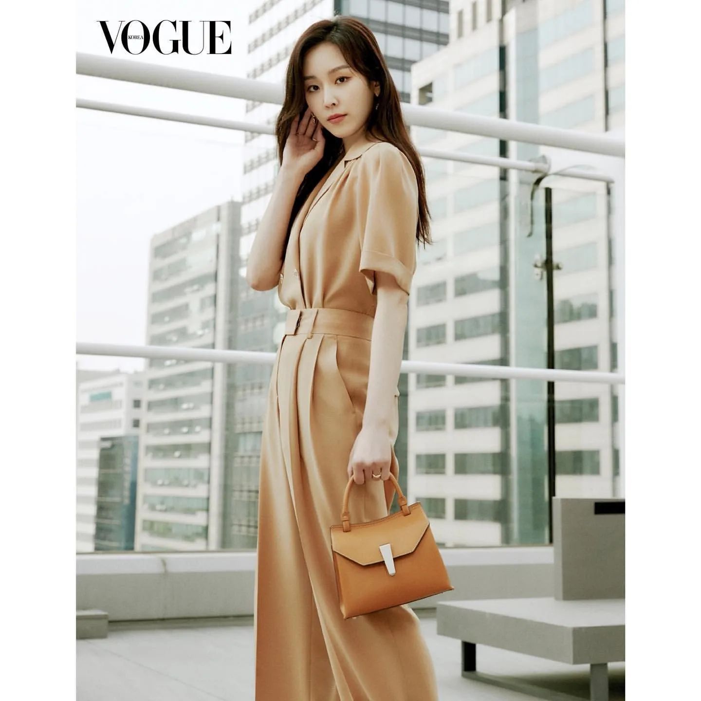 Seo Hyun-jin image-1